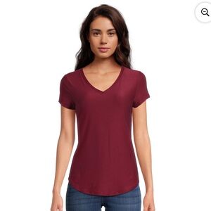 No Boundaries Juniors Brushed V Neck T-Shirt with Short Sleeves, Size XL